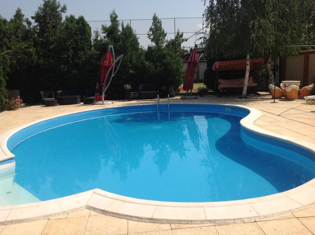 Vila Royal Urziceni Exterior foto